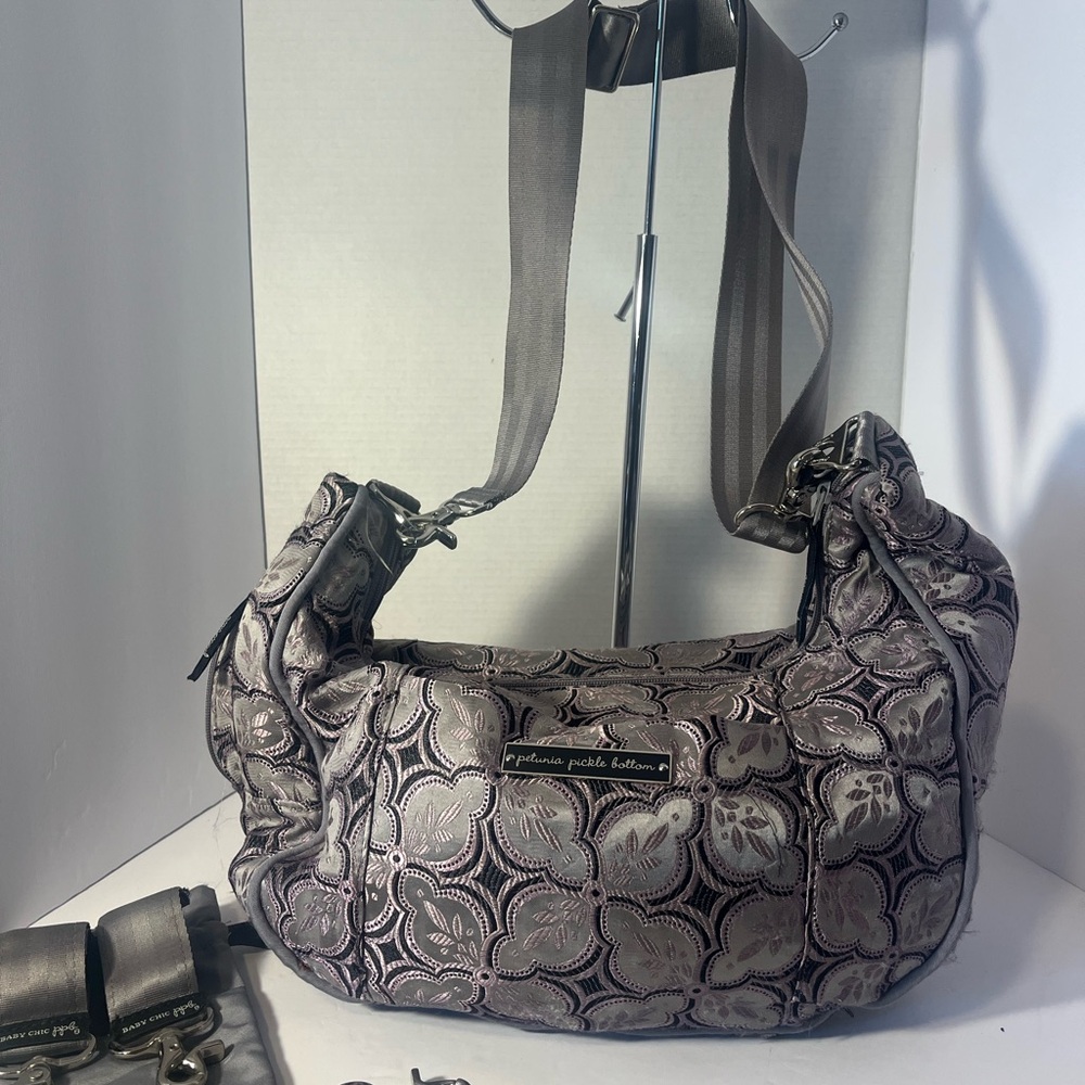 Petunia Pickle Bottom Gray Floral Women's Bag